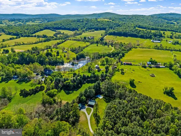 3079 Halfway Rd, THE PLAINS, VA 20198