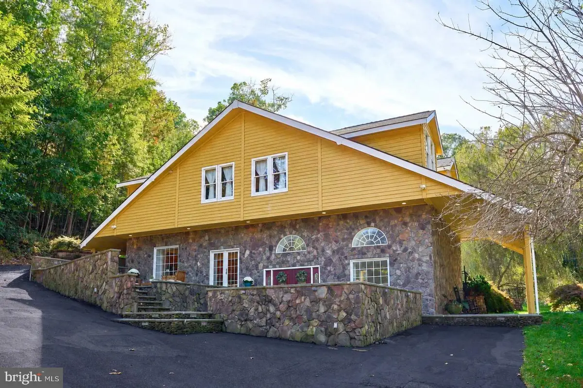 10257 Stillhouse Rd, Delaplane, VA 20144 - #1