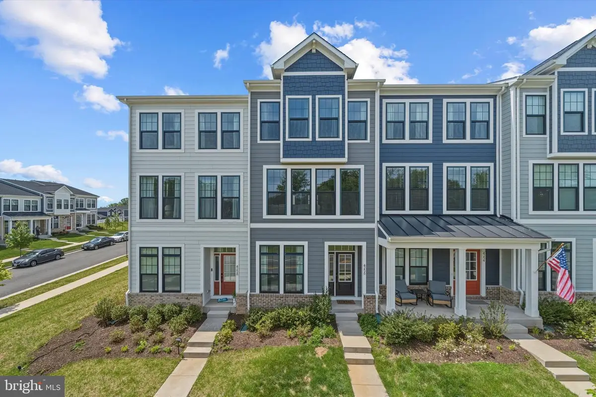 4256 Frost St, Marshall, VA 20115 - #1