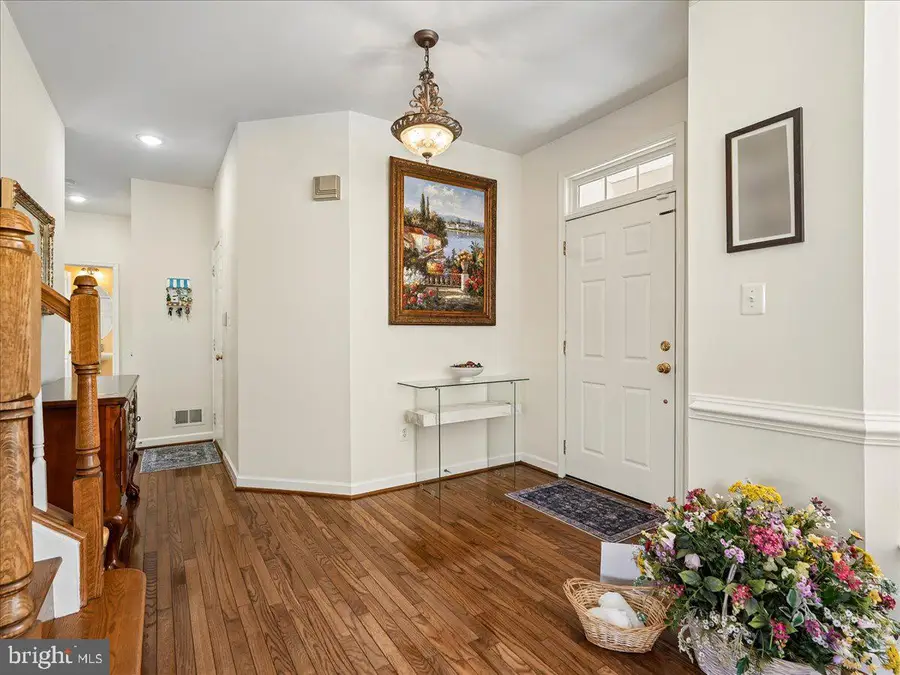 530 Estate Ave, Warrenton, VA 20186 - #2
