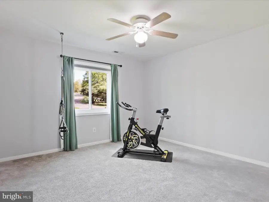 7264 Twilight Ct, Warrenton, VA 20187 - #3