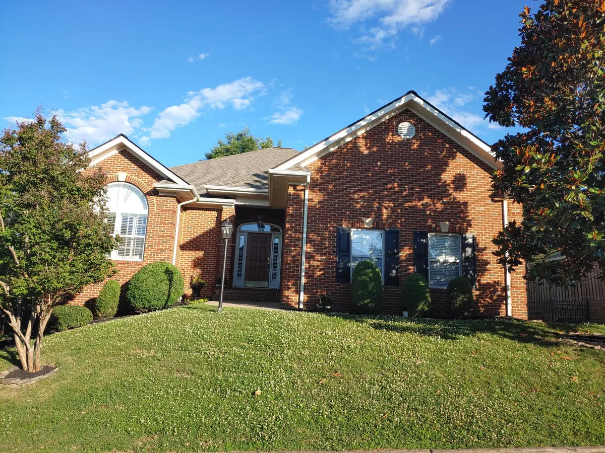 178 Carriage Chase Cir, Warrenton, VA 20186 - #1