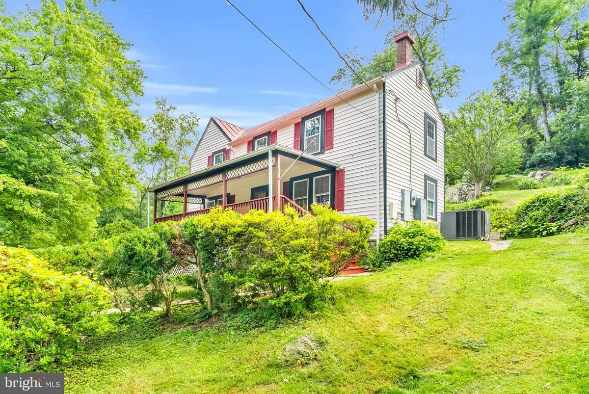 6287 Old Zion Rd, Warrenton, VA 20187 - #1