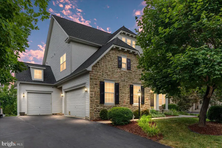 4110 Cray Dr, Warrenton, VA 20187 - #2
