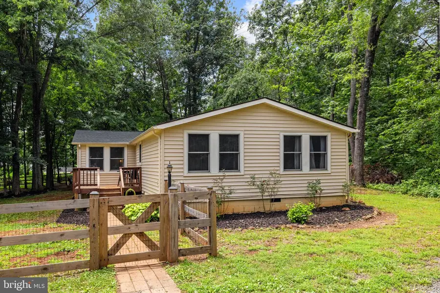 9448 Green Rd, Midland, VA 22728 - #2