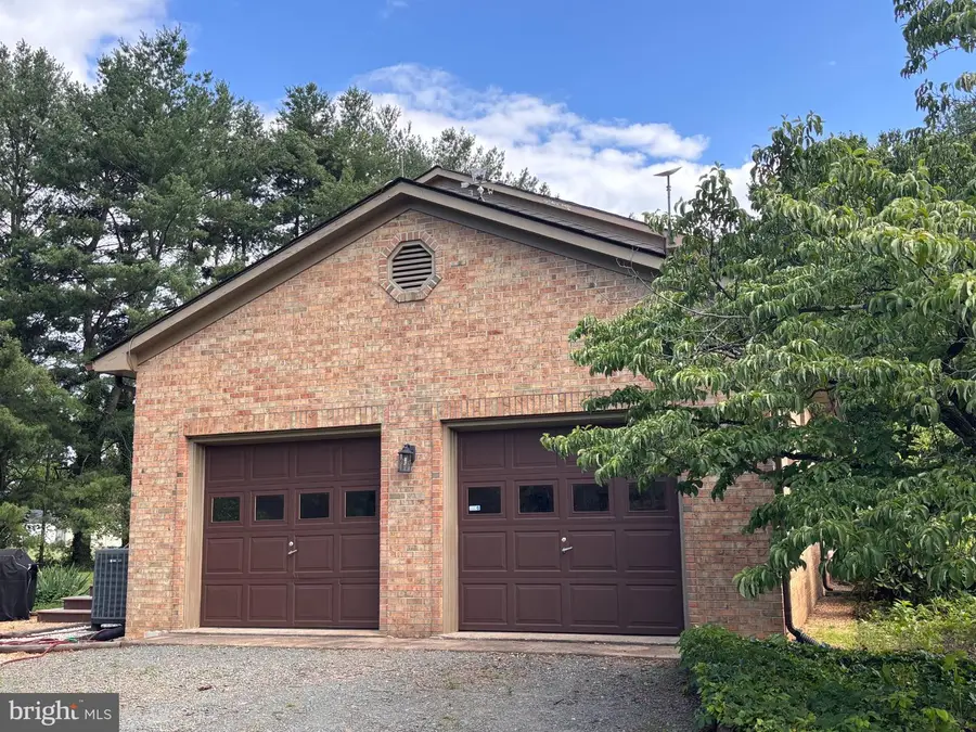 10414 Skyline Ave, Midland, VA 22728 - #2