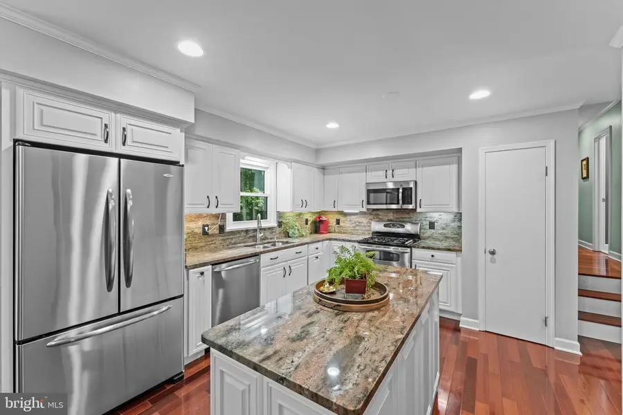 5576 Jaclyn Dr, Warrenton, VA 20187 - #3