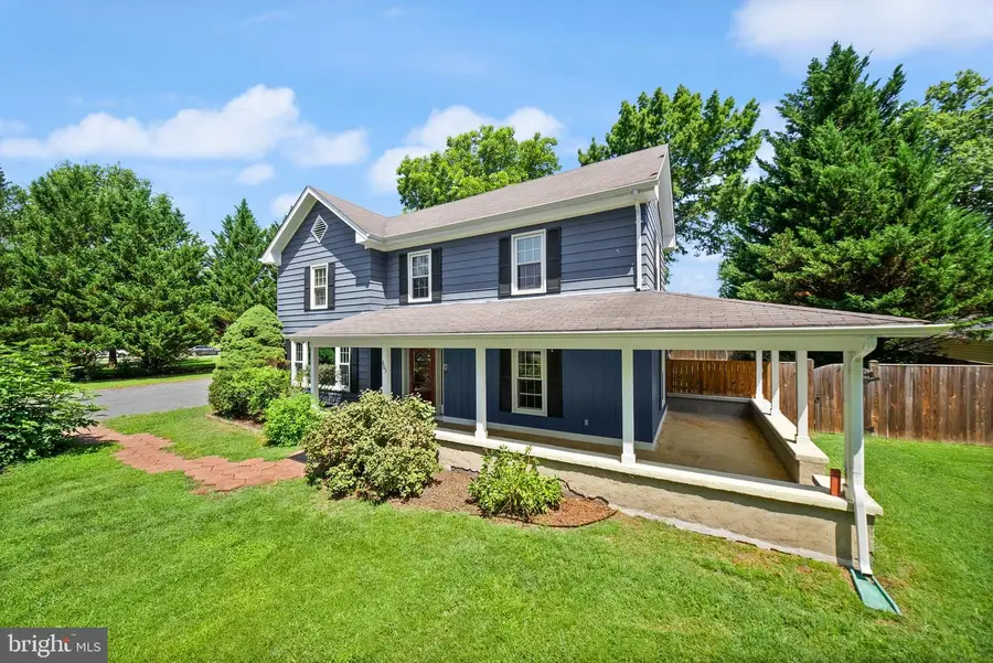 403 W Main St, Remington, VA 22734 - #2