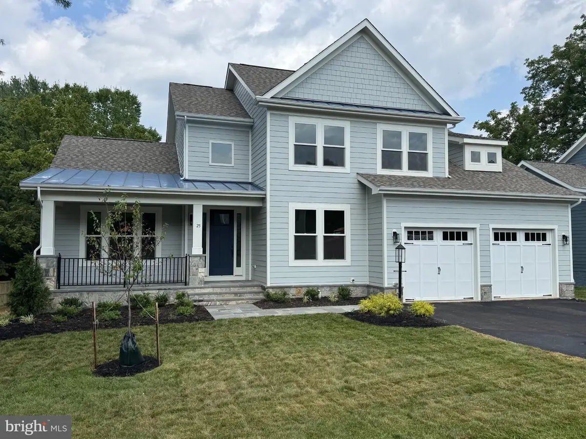 25 Fisher Ln, Warrenton, VA 20186 - #1