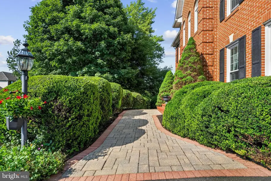 9903 Cobblestone Dr, Warrenton, VA 20186 - #2