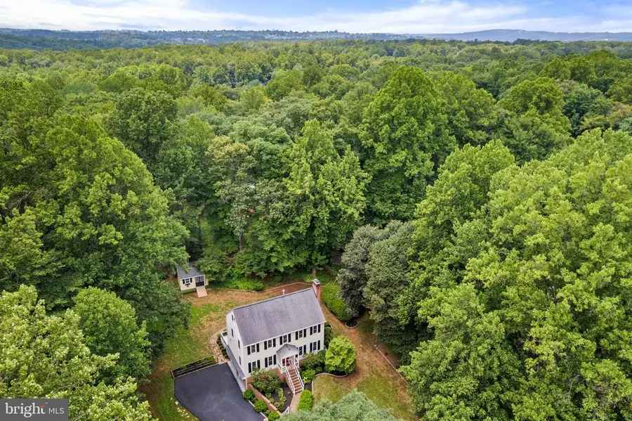 7398 Terranova Dr, Warrenton, VA 20187 - #3