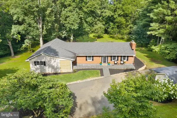 5290 Hillside Dr, WARRENTON, VA 20187