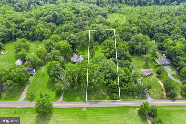 Balls Mill Road, MIDLAND, VA 22728