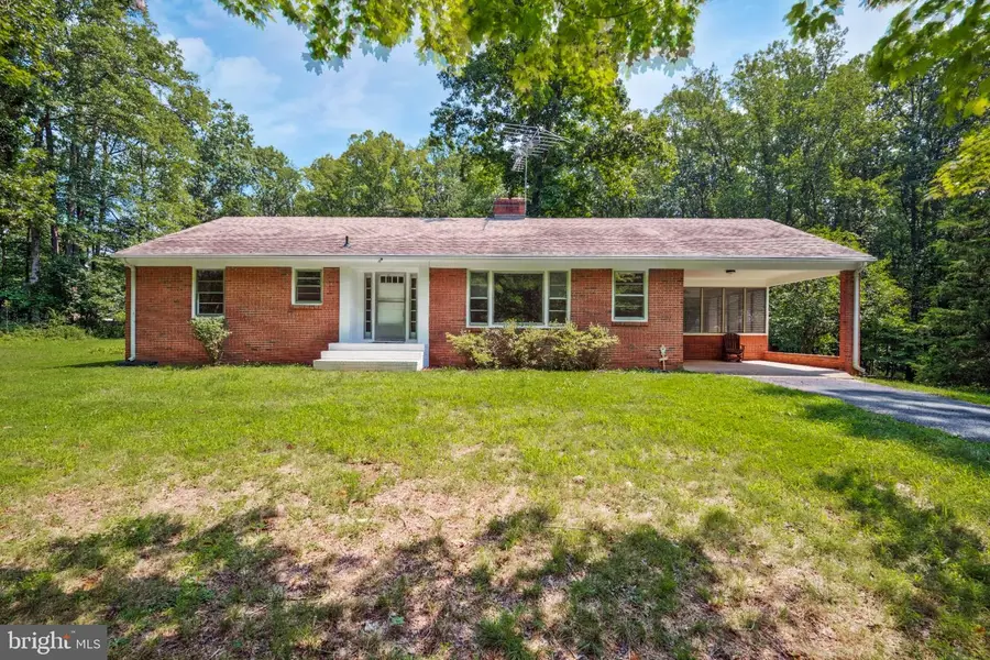 9103 Meetze Rd, Warrenton, VA 20187 - #2