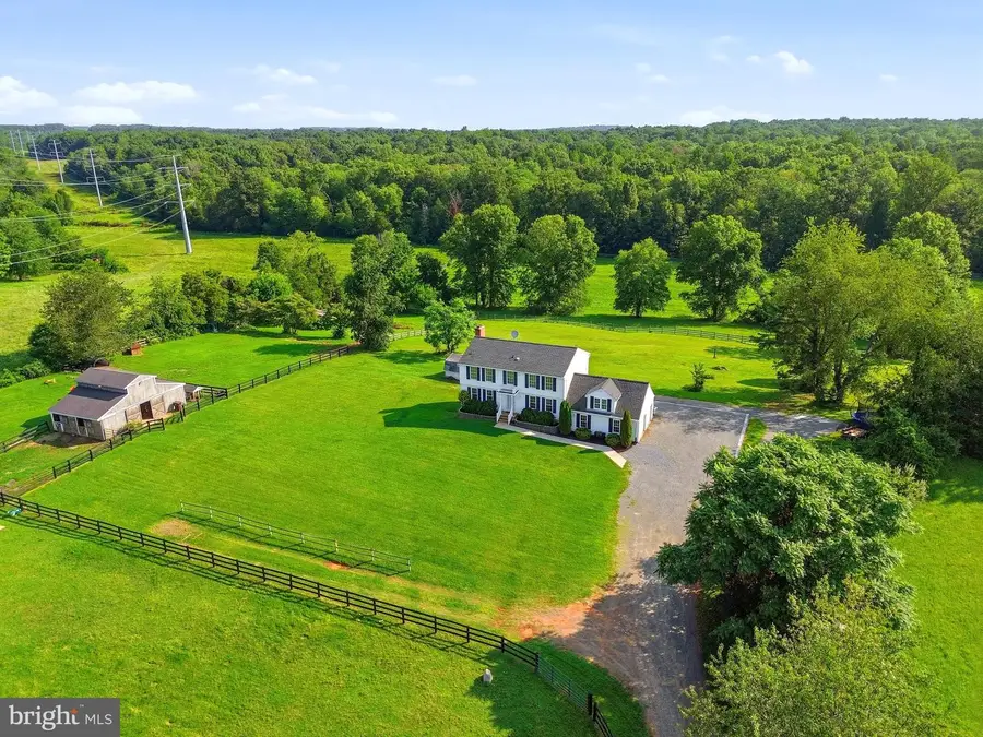 9411 Green Meadows Rd, Warrenton, VA 20187 - #3