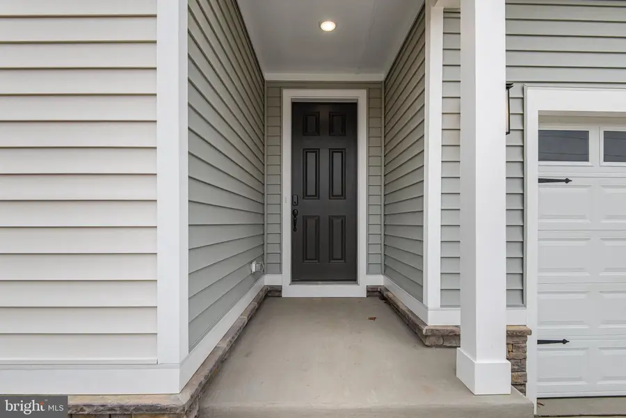 1079 Winter Pl, Bealeton, VA 22712 - #2