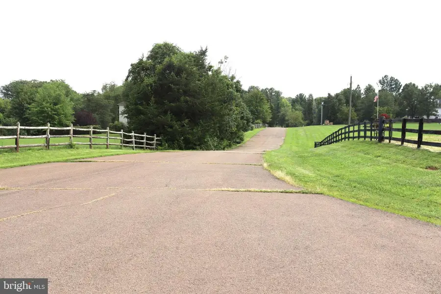 8000 Springhope Dr, Catlett, VA 20119 - #3