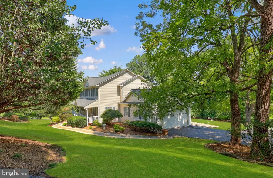 7067 Kelly Rd, Warrenton, VA 20187 - #3