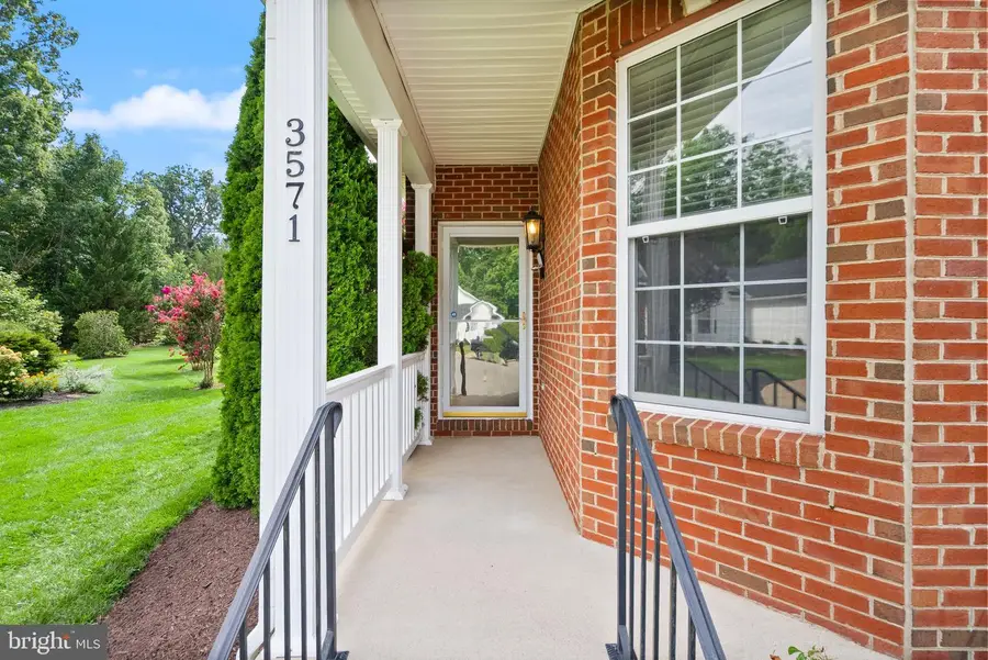 3571 Sutherland Ct, Warrenton, VA 20187 - #3