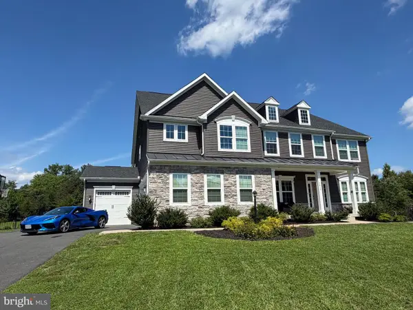 9812 Thoroughbred Rd, WARRENTON, VA 20187