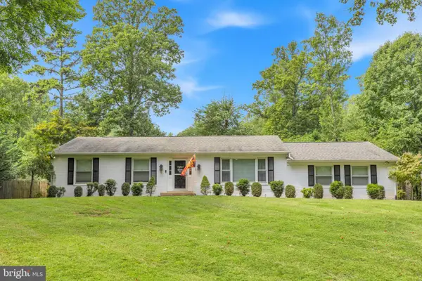 5238 Graystone Rd, WARRENTON, VA 20187