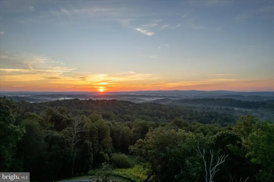 10210 Possum Hollow Dr, Delaplane, VA 20144 - #3