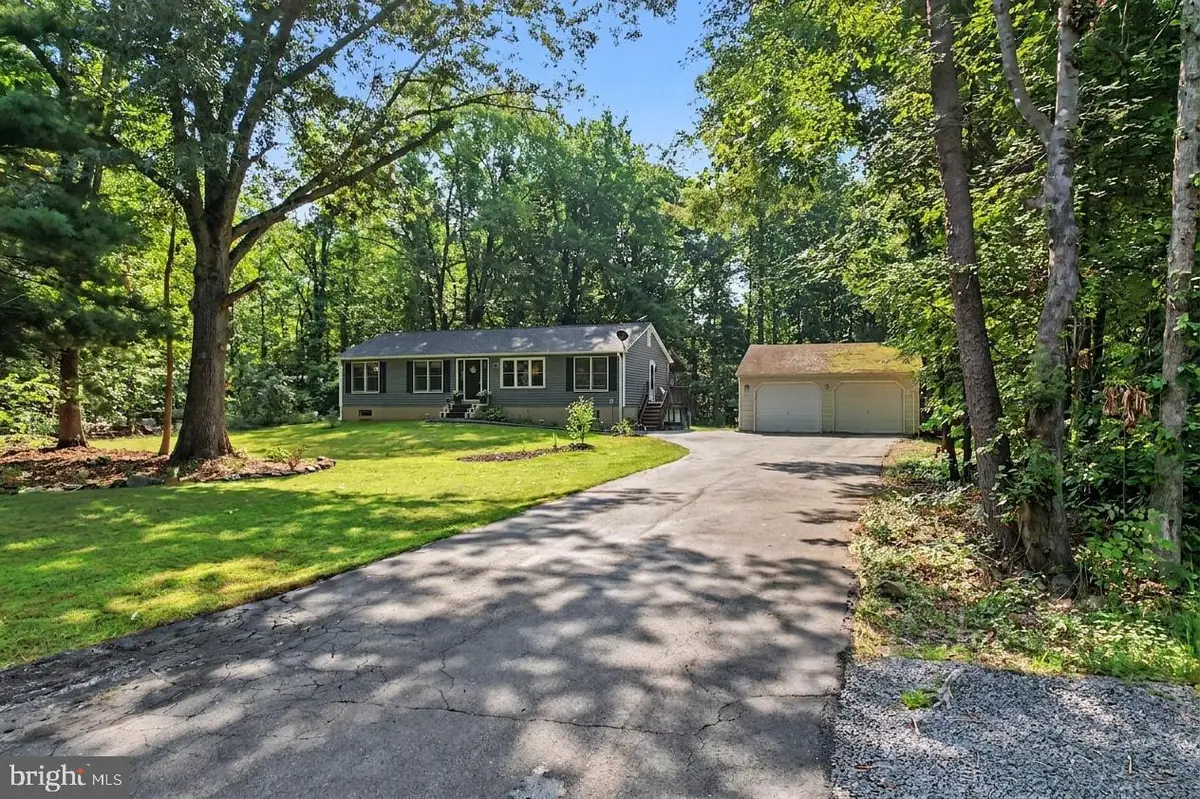 7161 Rogues Rd, Nokesville, VA 20181 - #1