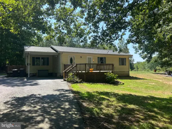 5619 Courtneys Corner Rd, SUMERDUCK, VA 22742