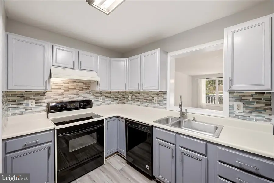 3961 Rectortown Rd, Marshall, VA 20115 - #3