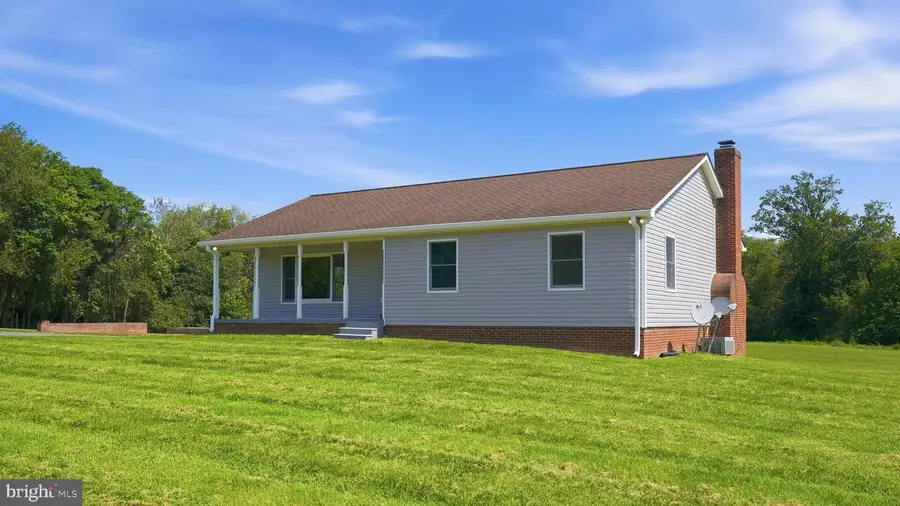 6425 Culver Dr, Warrenton, VA 20187 - #2