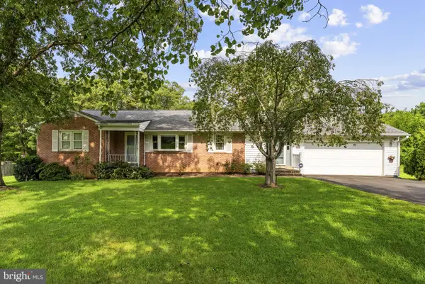 8216 Greenwich Rd, CATLETT, VA 20119