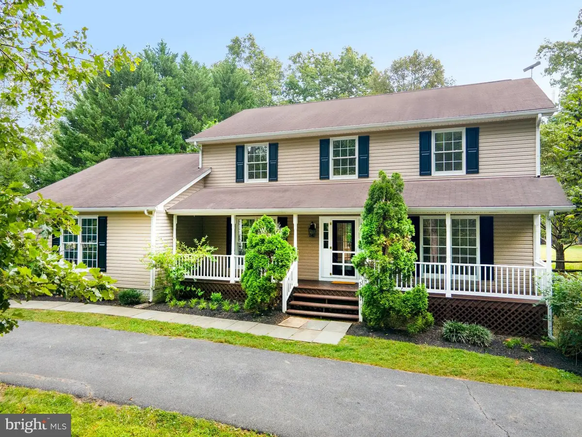 5901 Moore Rd, Marshall, VA 20115 - #1