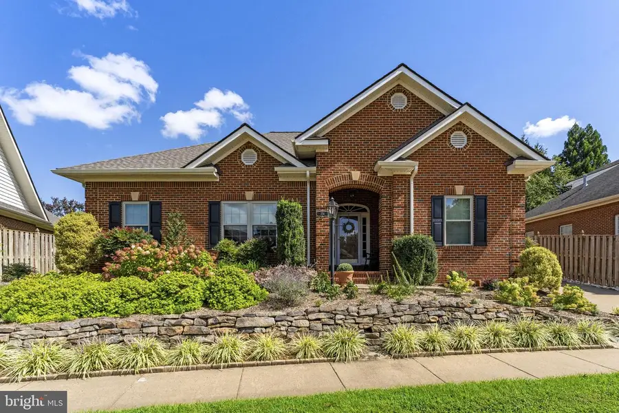 256 Carriage Chase Cir, Warrenton, VA 20186 - #2