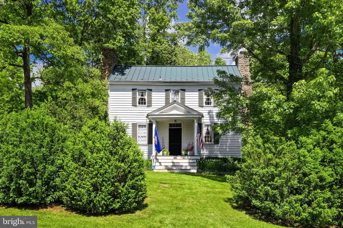 635 Federal St, Paris, VA 20130 - #1