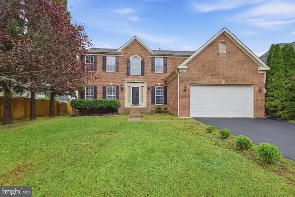 6671 Clarkes Meadow Dr, BEALETON, VA 22712