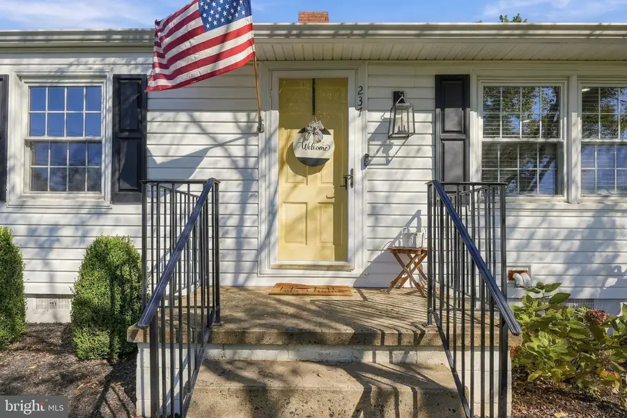 237 Monroe St, Warrenton, VA 20186 - #2