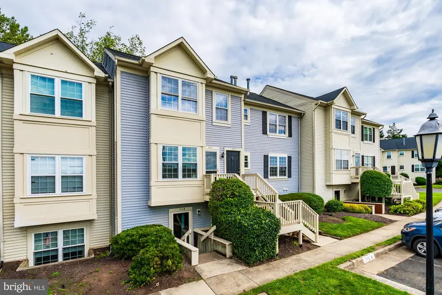 712-b Cedar Crest Dr #b, Warrenton, VA 20186 - #2