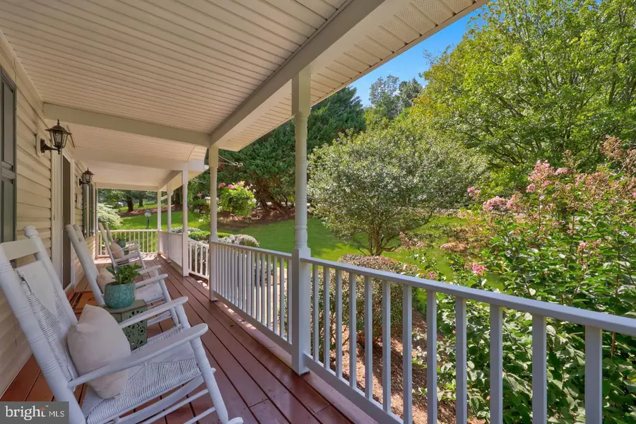 7067 Kelly Rd, Warrenton, VA 20187 - #2