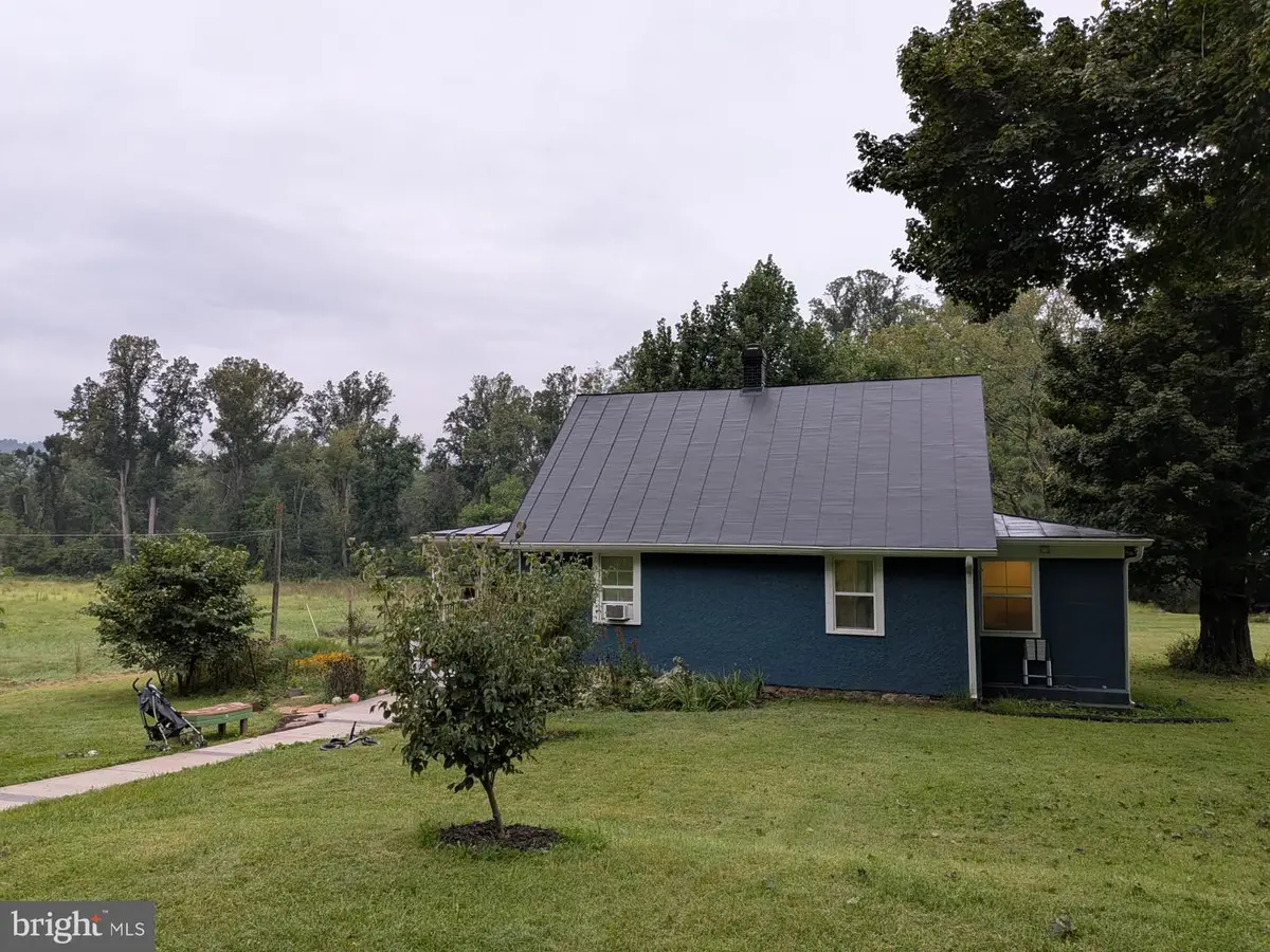 5656 Obannon Rd, The Plains, VA 20198 - #1