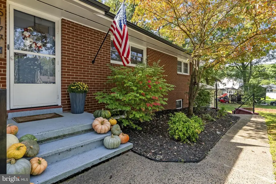 5177 Albrecht Ln, Warrenton, VA 20187 - #3