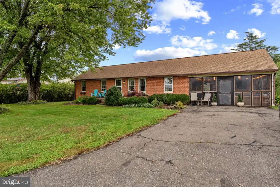 4285 Lunceford Ln, Marshall, VA 20115 - #2