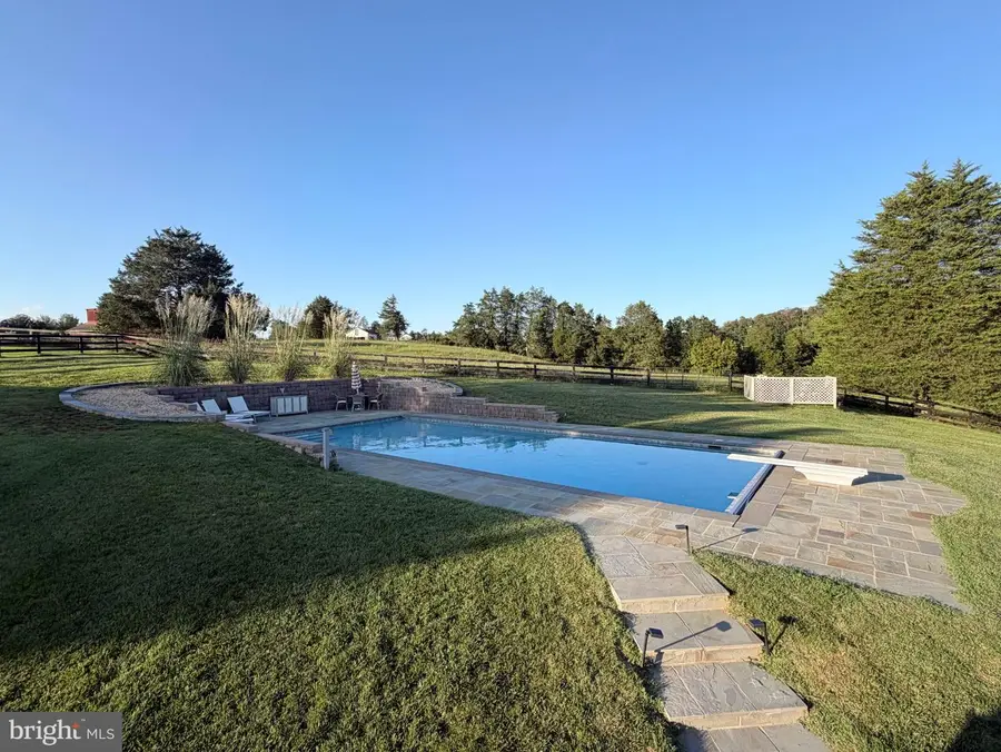 9593 Springs Rd, Warrenton, VA 20186 - #3
