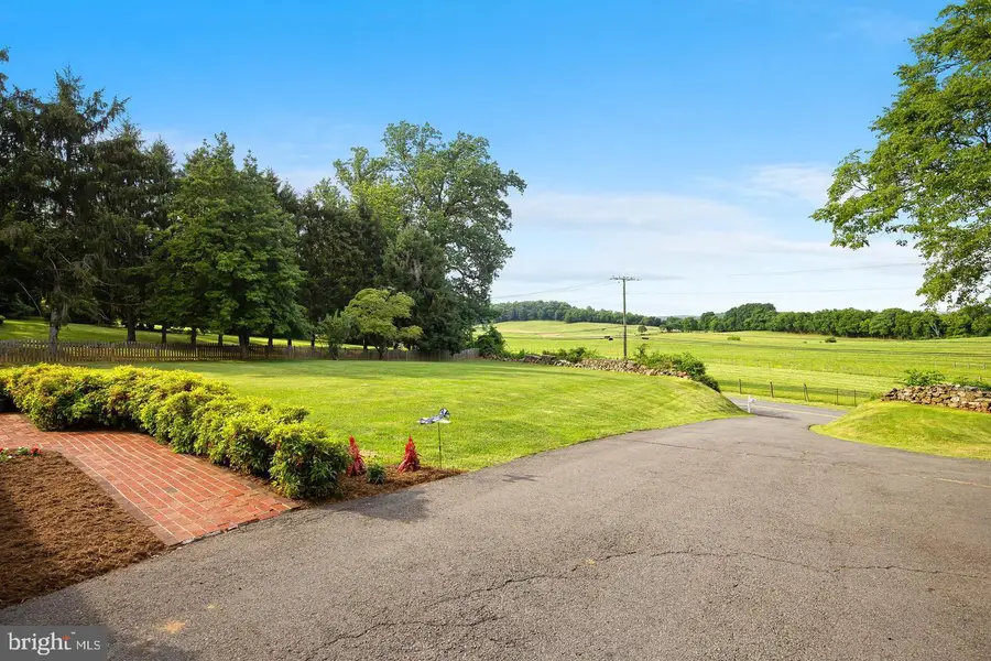 7441 Bear Wallow Rd, Warrenton, VA 20186 - #3