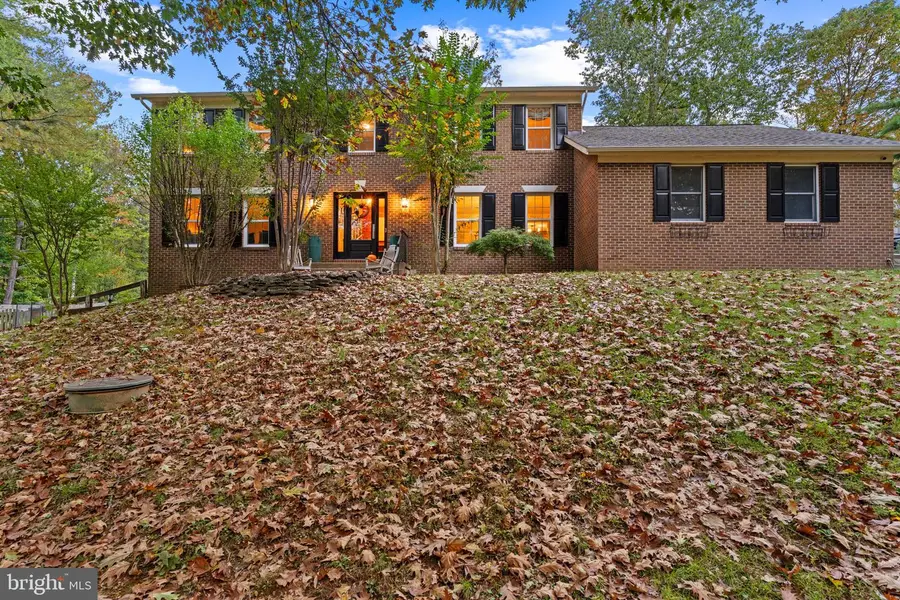 7233 Auburn Mill Rd, Warrenton, VA 20187 - #2