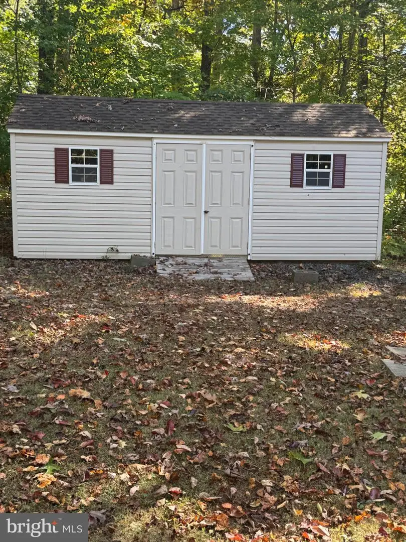 13593 Silver Hill Rd, Sumerduck, VA 22742 - #3