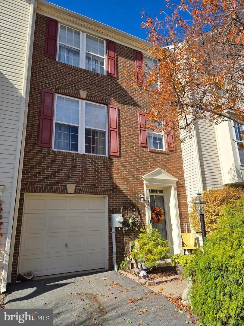 135 Pittman Ct, Stephens City, VA 22655 - Image #1