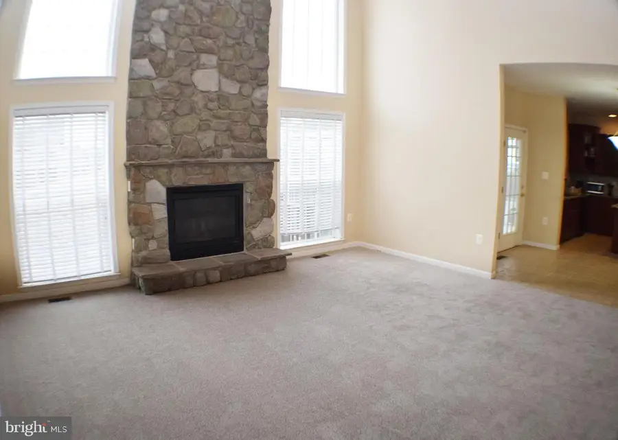 203 Lynnehaven Dr, Winchester, VA 22602 - Image #2