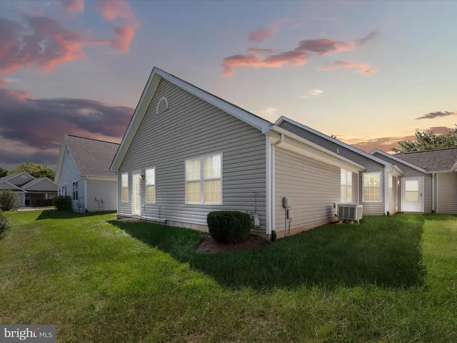 105 Buckwood Ln, Winchester, VA 22602 - Image #2