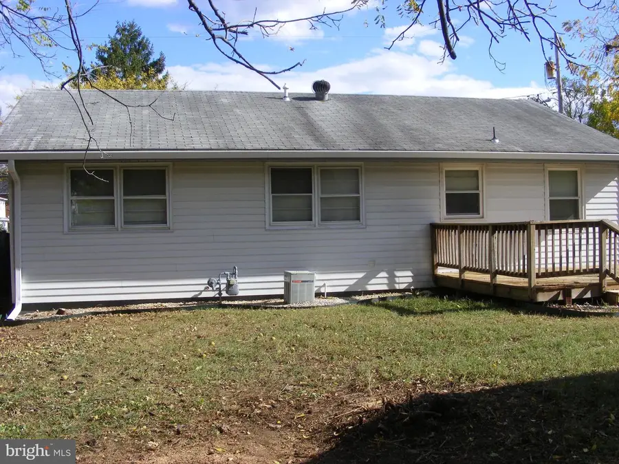 239 Chestnut St, Winchester, VA 22601 - #3