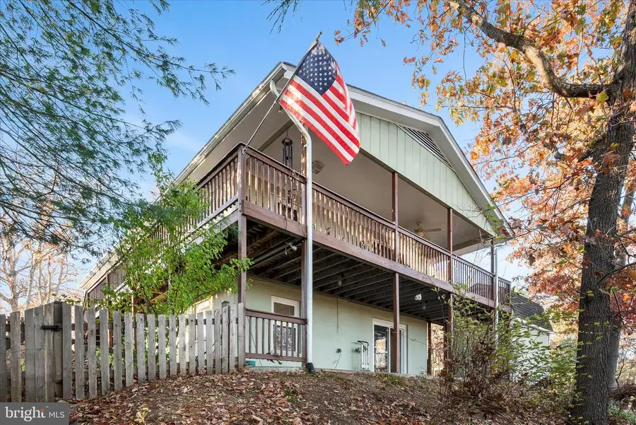 115 Greenwood Ct, Cross Junction, VA 22625 - Image #3